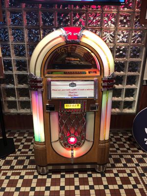 Jukebox in lobby  at Silver Diner in Rockville