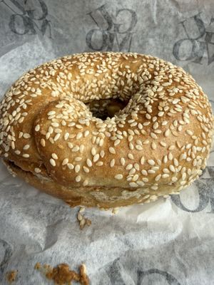 banana peanut butter bagel  at GuMo  in Cologne