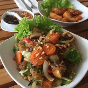 big portion & so tasty at Banana Leaf Vegan Thai Fusion in Canggu