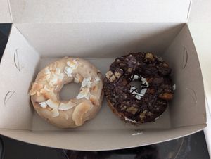 Rooibos caramel and banana, Notella and cream at Grumpy & Runt in Cape Town