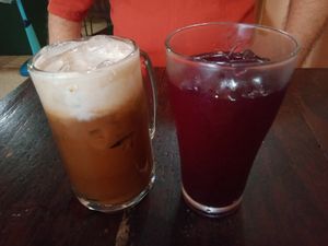 Thai iced coffee & pea flower and lime tea at May Kaidee Chiang Mai in Chiang Mai