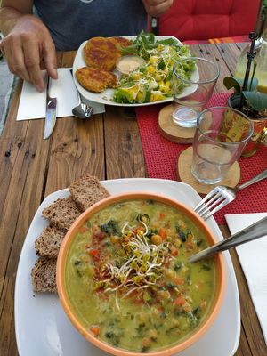 Bratlinge und Curry at Barfood in Kaufbeuren