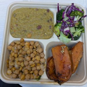 Dhal, chickpeas, sweet potato, and salad at Smith & Deli CBD in Melbourne