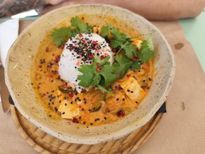 Curry at L'Ombu Bistro S.I 🌳🌴 in Catalunya