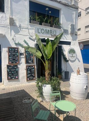 This is the place at L'Ombu Bistro S.I 🌳🌴 in Catalunya