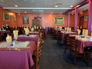Dining room at Sitar Indian Cuisine in Knoxville