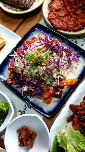 Soy chicken at Dajeon Cafe in Busan