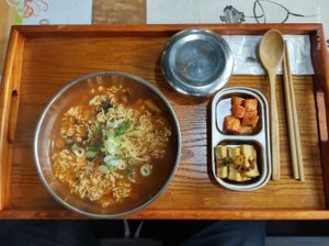 Ramen with vegan dumplings at Dajeon Cafe in Busan
