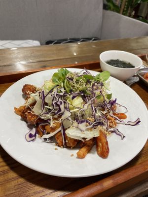 Korean chicken   at Dajeon Cafe in Busan