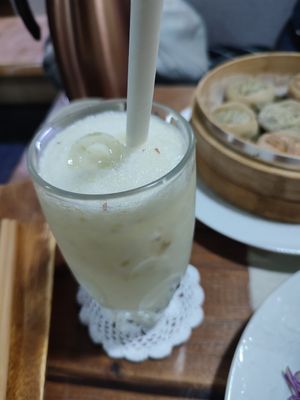 Lemon smoothie #Veganuary at Dajeon Cafe in Busan