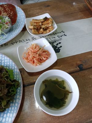 Side dishes at Dajeon Cafe in Busan