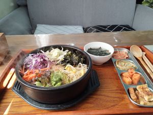 Hot bibimbap. Really good food🩶 at Dajeon Cafe in Busan
