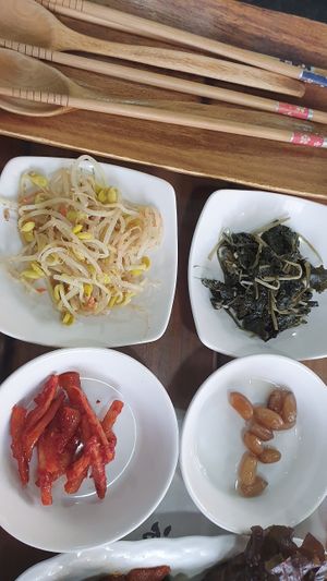 Nice side dishes at Dajeon Cafe in Busan