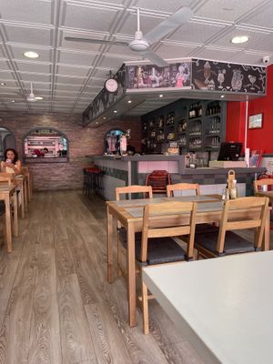 Interior  at SENHOR SCOTT'S PIZZARIA ARTESANAL in Quarteira