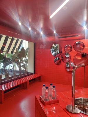 Banc intérieur at LOU (glace) in La Marsa