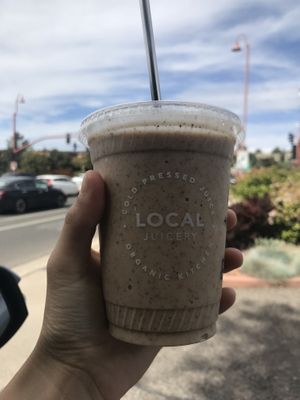 Classic Vanilla w/ Cacao Nibs at Local Juicery in Sedona