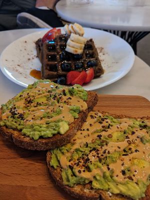 Avocado toast and gluten free back to basics waffel (all vegan 🌱) at Local Juicery in Sedona