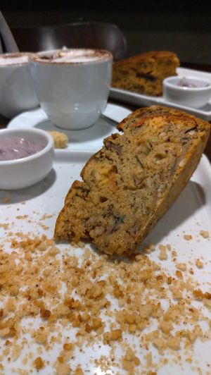 Torta de cogumelo com patê de azeitona at Stuzzi Come L'Italia - Campo Belo in Sao Paulo