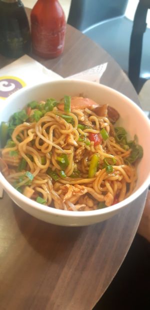 Japanese teriyaki sauce (vegan) ramen noodles at Eazie - Gedempte Gracht in The Hague