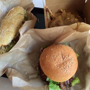 lunch at Copper Branch - Bishop in Montreal