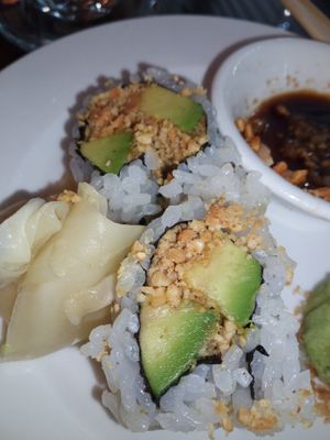 $4 8pc vegan sushi many options at Oka in Lancaster