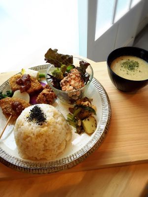 Organic Vegetarian plate 
 at Furomae Cafe in Tokyo