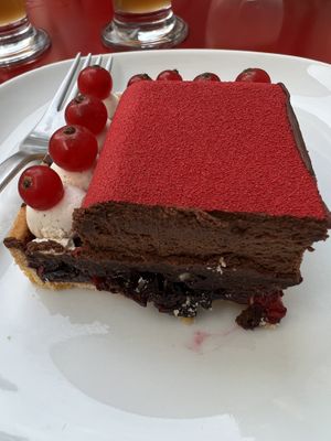 Vegan patisserie  at Vegan Art in Naples