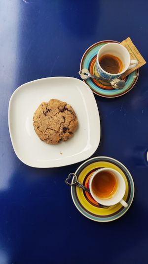 Caffè & cookie at Vegan Art in Naples
