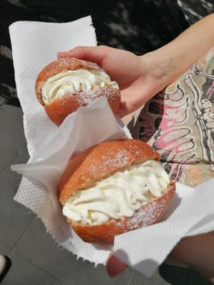  at Vegan Art in Naples