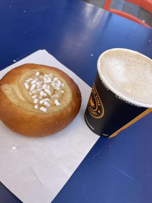   at Vegan Art in Naples