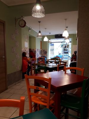 Dining area at Vegan Art in Naples