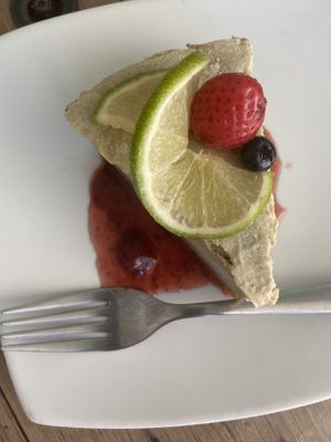 Pay de limón   at Verde Vegan in Acapulco