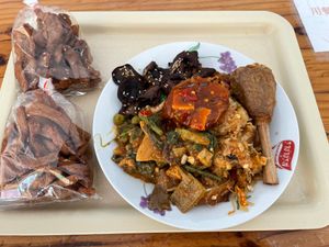 My lunch was a mix of brown rice and various buffet options at Oasis Vegetaurant in Chiang Rai