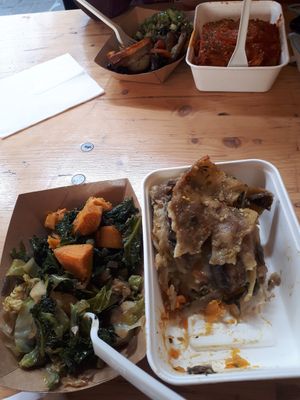Salade kal et patate douce / lasagnes at Vegan Garden London - Food Stand in South East London