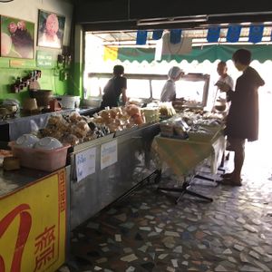 point and choose vegan buffet at Tamachat in Chiang Rai