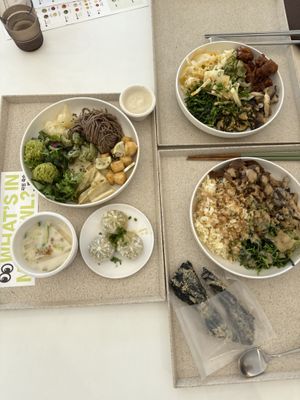 3 main bowls and 3 side dishes (kongmul, buchu mandu, and kimbugak)   at epikore - 에피코어 in Seoul