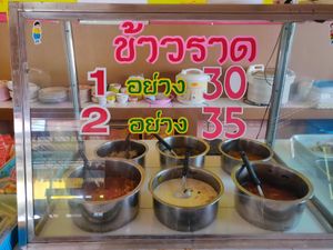 Rice with toppics at Porwin Vegetarian in Chiang Rai