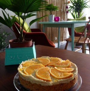 raw carrot cake at Bare Groent in Fredrikstad