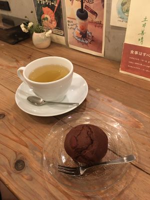   at Rect Sand Cafe in Tokyo