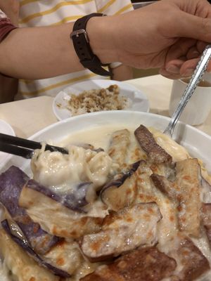 Cheese bake Yi Foo Noodle at Sin Tak Fook Vegetarian in Kowloon