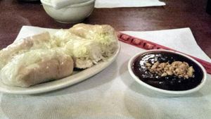 vegan tofu springroll at KinhDo in Minneapolis