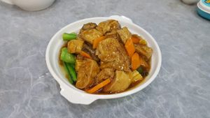 Tofu and veg  at Po To Vegetarian 普陀素食" in New Territories
