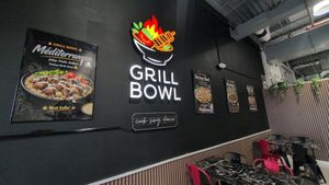 Interior at Grill Bowl in Ocala