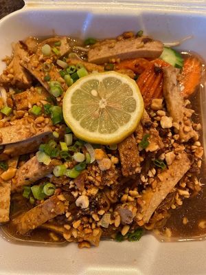 Veg/tofu phad thai at Pat's Restaurant in Kingston