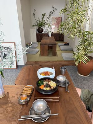 Bibimbap, noodles, vegan meat  at SongXiangHou Tea & Vegan (松香后) in Chengdu