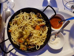 Veggie noodles at A Tulla in Santiago De Compostela