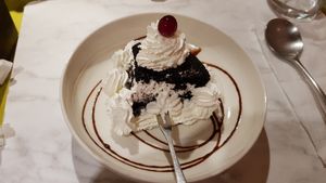 Chocolate cake at Mianto 艾果豐 in Taipei