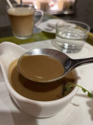 Mushroom soup of the day #Veganuary at Mianto 艾果豐 in Taipei