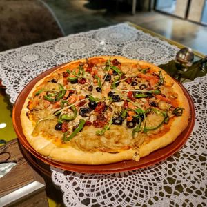 Vegan pizza at Mianto 艾果豐 in Taipei