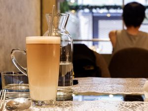 Latte at Mianto 艾果豐 in Taipei